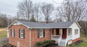 6731 MIDDLE RD, MIDDLETOWN, Virginia 22645, 3 Bedrooms Bedrooms, ,2 BathroomsBathrooms,Residential,For sale,6731 MIDDLE RD,VAFV2037978 MLS # VAFV2037978