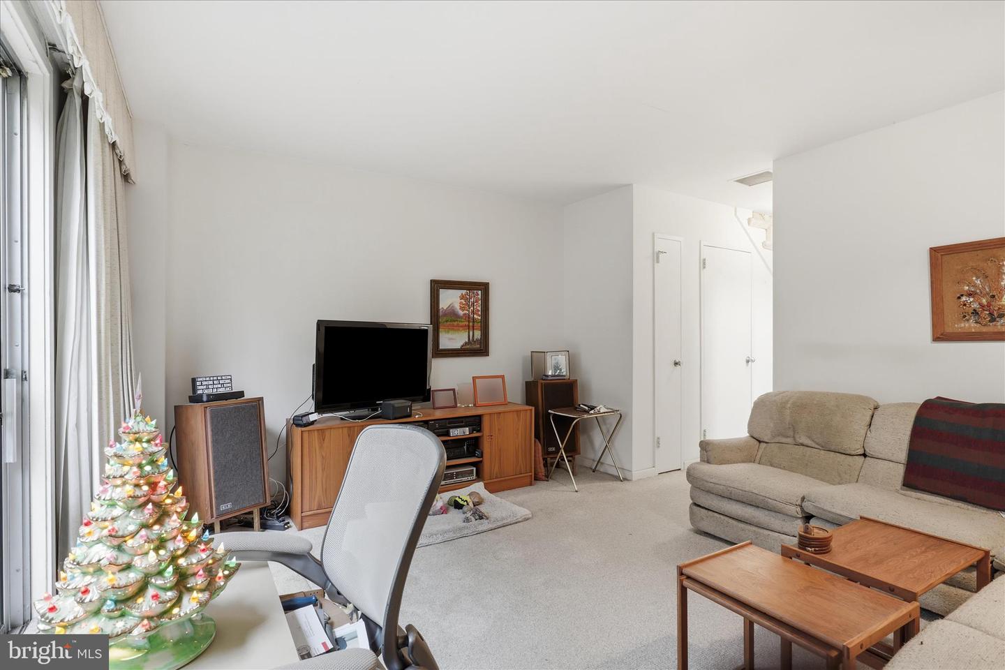 813 3RD ST SW #317, WASHINGTON, District Of Columbia 20024, 2 Bedrooms Bedrooms, ,2 BathroomsBathrooms,Residential,For sale,813 3RD ST SW #317,DCDC2231254 MLS # DCDC2231254