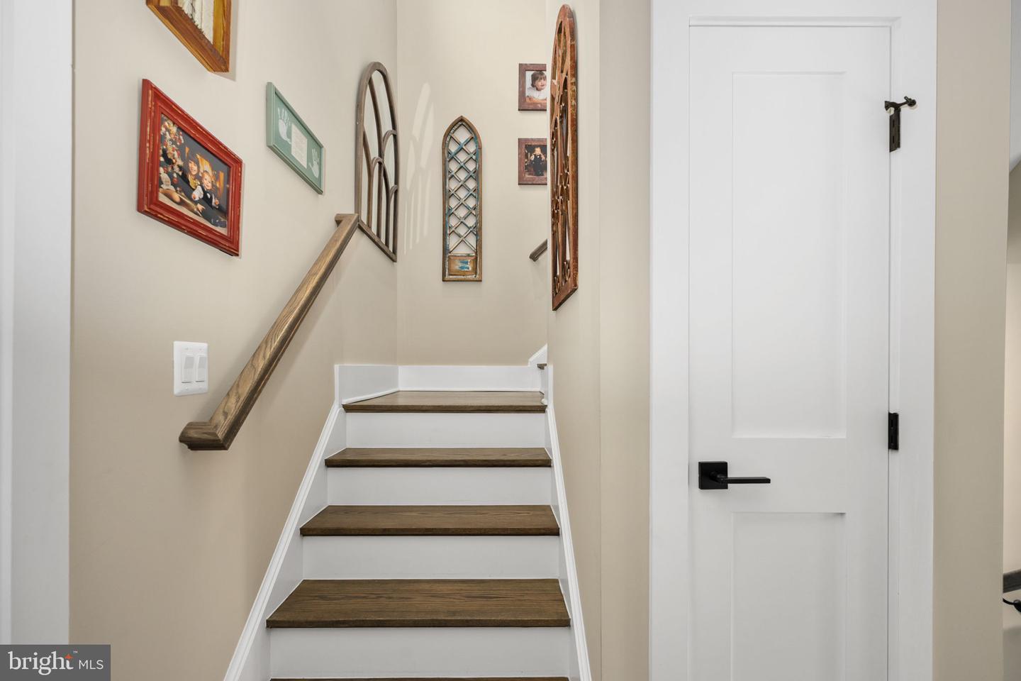 530 MIA ST, FREDERICKSBURG, Virginia 22401, 4 Bedrooms Bedrooms, ,3 BathroomsBathrooms,Residential,For sale,530 MIA ST,VAFB2009310 MLS # VAFB2009310 530 MIA ST, FREDERICKSBURG, Virginia 22401, 4 Bedrooms Bedrooms, ,3 BathroomsBathrooms,Residential,For sale,530 MIA ST,VAFB2009310 MLS # VAFB2009310