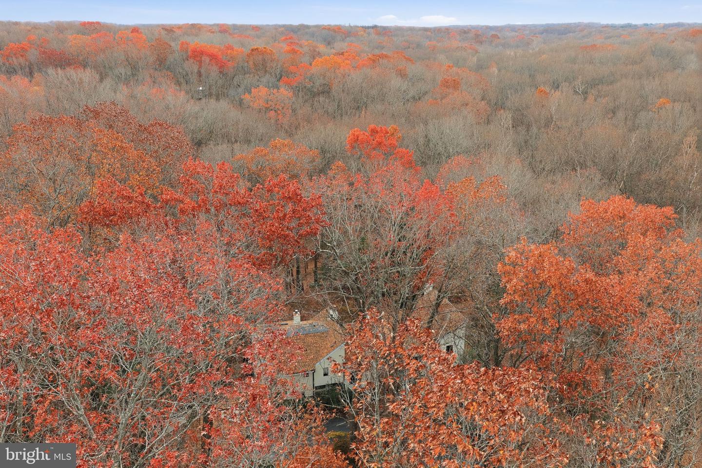 10701 SYCAMORE SPRINGS LN, GREAT FALLS, Virginia 22066, 6 Bedrooms Bedrooms, ,4 BathroomsBathrooms,Residential,For sale,10701 SYCAMORE SPRINGS LN,VAFX2279598 MLS # VAFX2279598