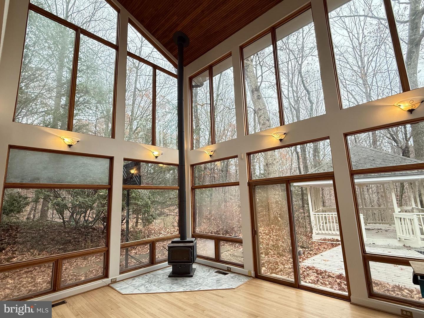 10701 SYCAMORE SPRINGS LN, GREAT FALLS, Virginia 22066, 6 Bedrooms Bedrooms, ,4 BathroomsBathrooms,Residential,For sale,10701 SYCAMORE SPRINGS LN,VAFX2279598 MLS # VAFX2279598