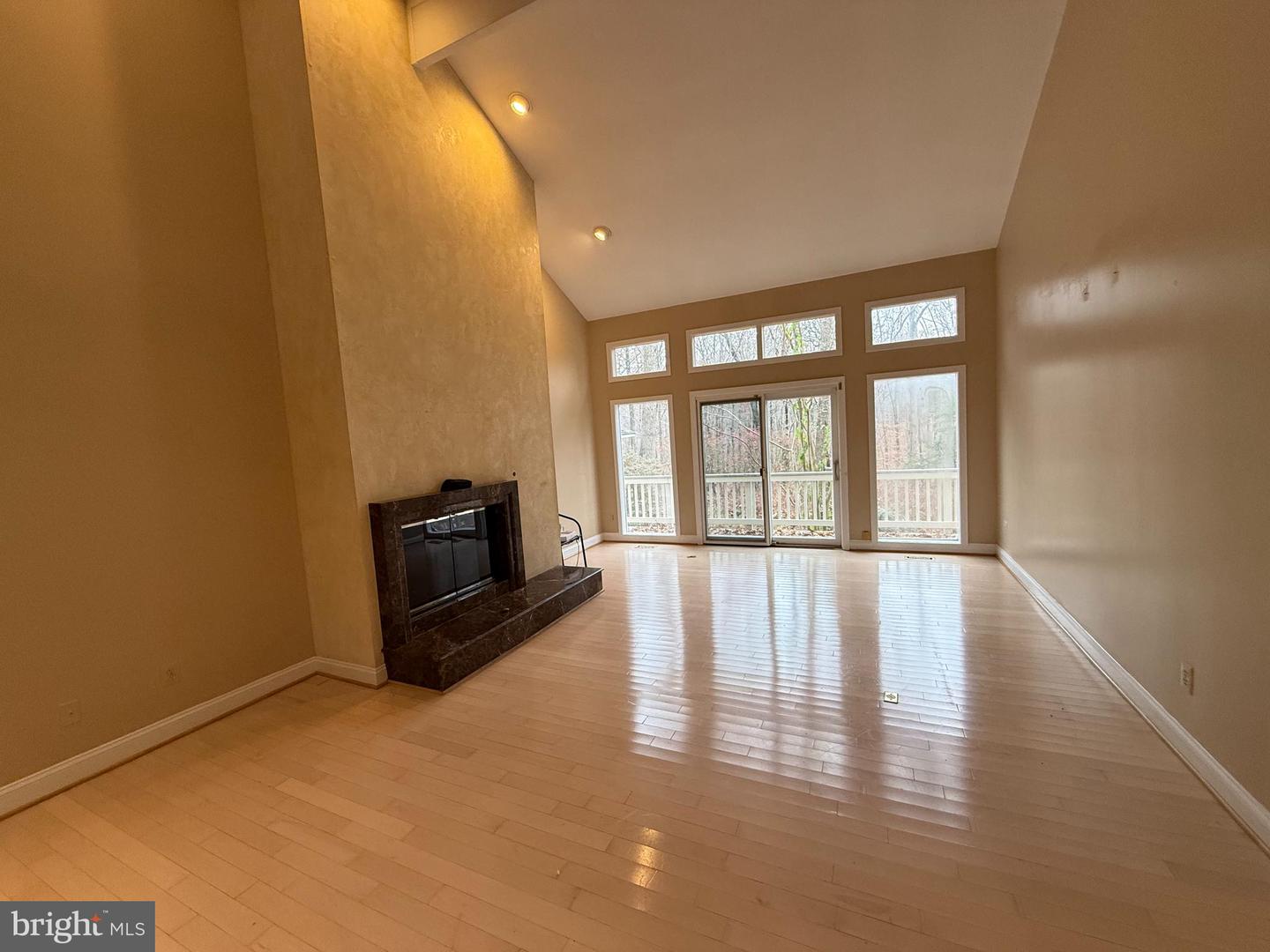 10701 SYCAMORE SPRINGS LN, GREAT FALLS, Virginia 22066, 6 Bedrooms Bedrooms, ,4 BathroomsBathrooms,Residential,For sale,10701 SYCAMORE SPRINGS LN,VAFX2279598 MLS # VAFX2279598