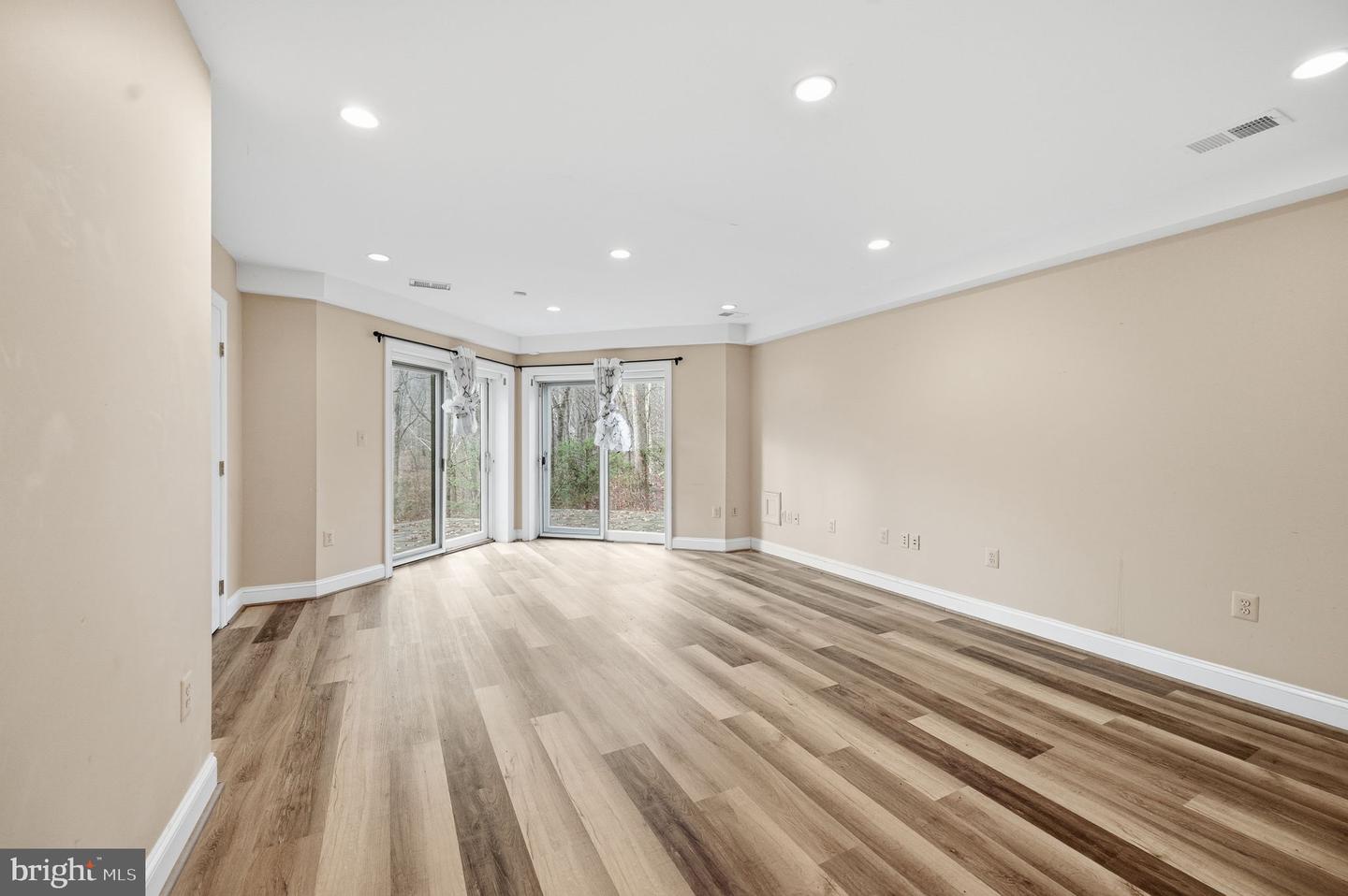 10701 SYCAMORE SPRINGS LN, GREAT FALLS, Virginia 22066, 6 Bedrooms Bedrooms, ,4 BathroomsBathrooms,Residential,For sale,10701 SYCAMORE SPRINGS LN,VAFX2279598 MLS # VAFX2279598