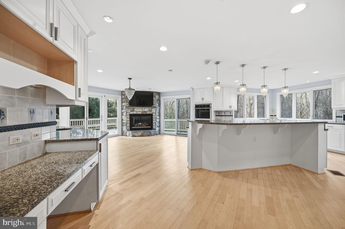 10701 SYCAMORE SPRINGS LN, GREAT FALLS, Virginia 22066, 6 Bedrooms Bedrooms, ,4 BathroomsBathrooms,Residential,For sale,10701 SYCAMORE SPRINGS LN,VAFX2279598 MLS # VAFX2279598