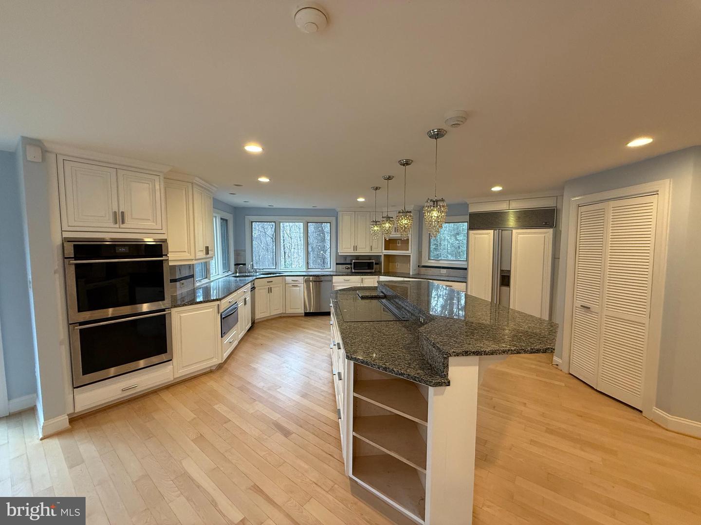 10701 SYCAMORE SPRINGS LN, GREAT FALLS, Virginia 22066, 6 Bedrooms Bedrooms, ,4 BathroomsBathrooms,Residential,For sale,10701 SYCAMORE SPRINGS LN,VAFX2279598 MLS # VAFX2279598