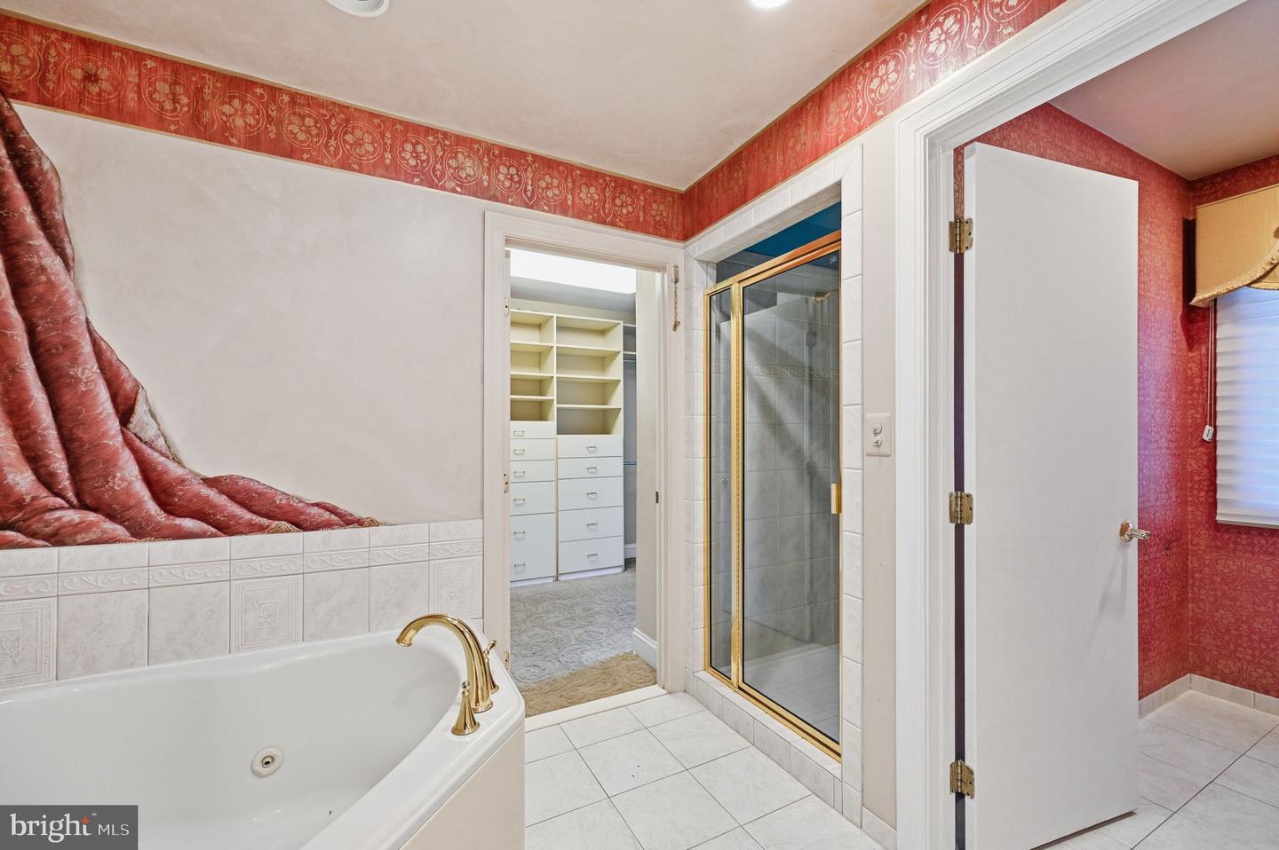 10701 SYCAMORE SPRINGS LN, GREAT FALLS, Virginia 22066, 6 Bedrooms Bedrooms, ,4 BathroomsBathrooms,Residential,For sale,10701 SYCAMORE SPRINGS LN,VAFX2279598 MLS # VAFX2279598