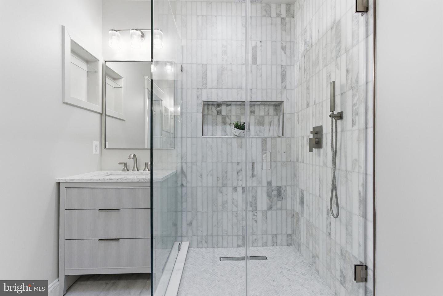 1319 EAST CAPITOL ST SE, WASHINGTON, District Of Columbia 20003, 4 Bedrooms Bedrooms, ,3 BathroomsBathrooms,Residential,For sale,1319 EAST CAPITOL ST SE,DCDC2232466 MLS # DCDC2232466