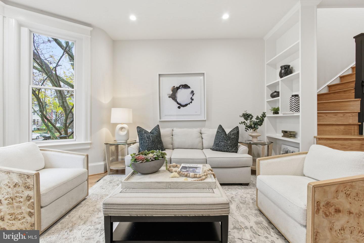 1319 EAST CAPITOL ST SE, WASHINGTON, District Of Columbia 20003, 4 Bedrooms Bedrooms, ,3 BathroomsBathrooms,Residential,For sale,1319 EAST CAPITOL ST SE,DCDC2232466 MLS # DCDC2232466