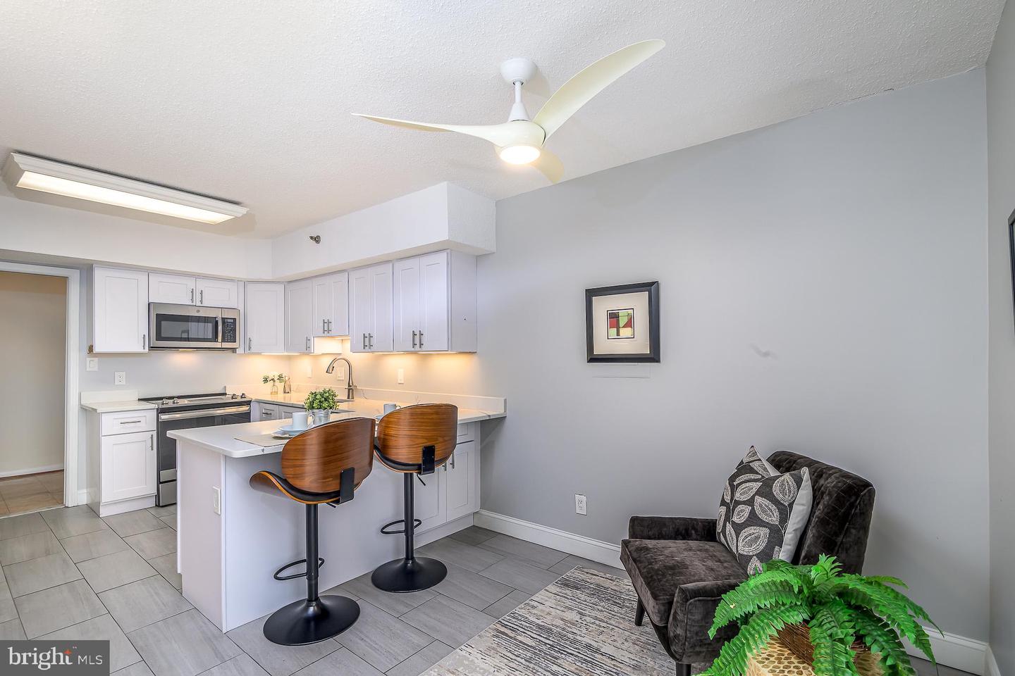 1016 S WAYNE ST S #604, ARLINGTON, Virginia 22204, 2 Bedrooms Bedrooms, ,2 BathroomsBathrooms,Residential,For sale,1016 S WAYNE ST S #604,VAAR2066276 MLS # VAAR2066276