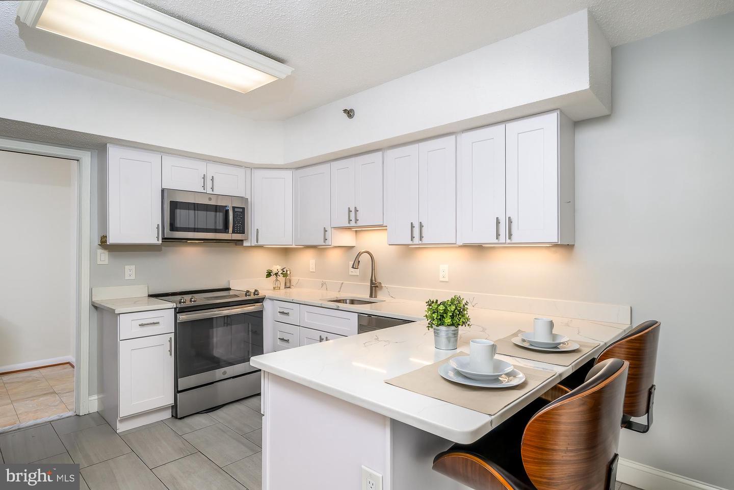 1016 S WAYNE ST S #604, ARLINGTON, Virginia 22204, 2 Bedrooms Bedrooms, ,2 BathroomsBathrooms,Residential,For sale,1016 S WAYNE ST S #604,VAAR2066276 MLS # VAAR2066276