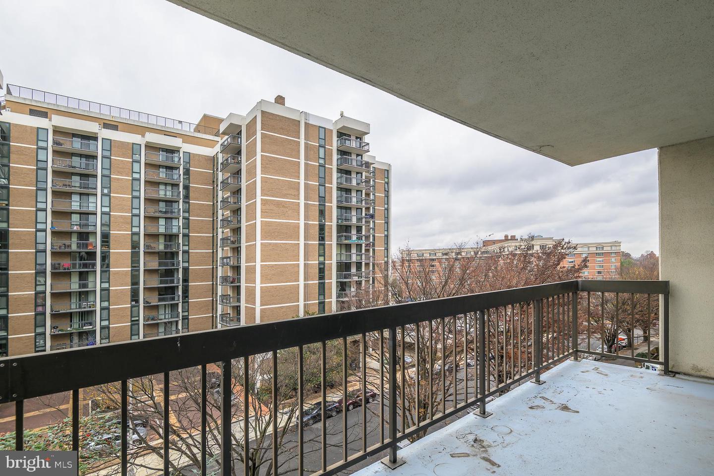 1016 S WAYNE ST S #604, ARLINGTON, Virginia 22204, 2 Bedrooms Bedrooms, ,2 BathroomsBathrooms,Residential,For sale,1016 S WAYNE ST S #604,VAAR2066276 MLS # VAAR2066276