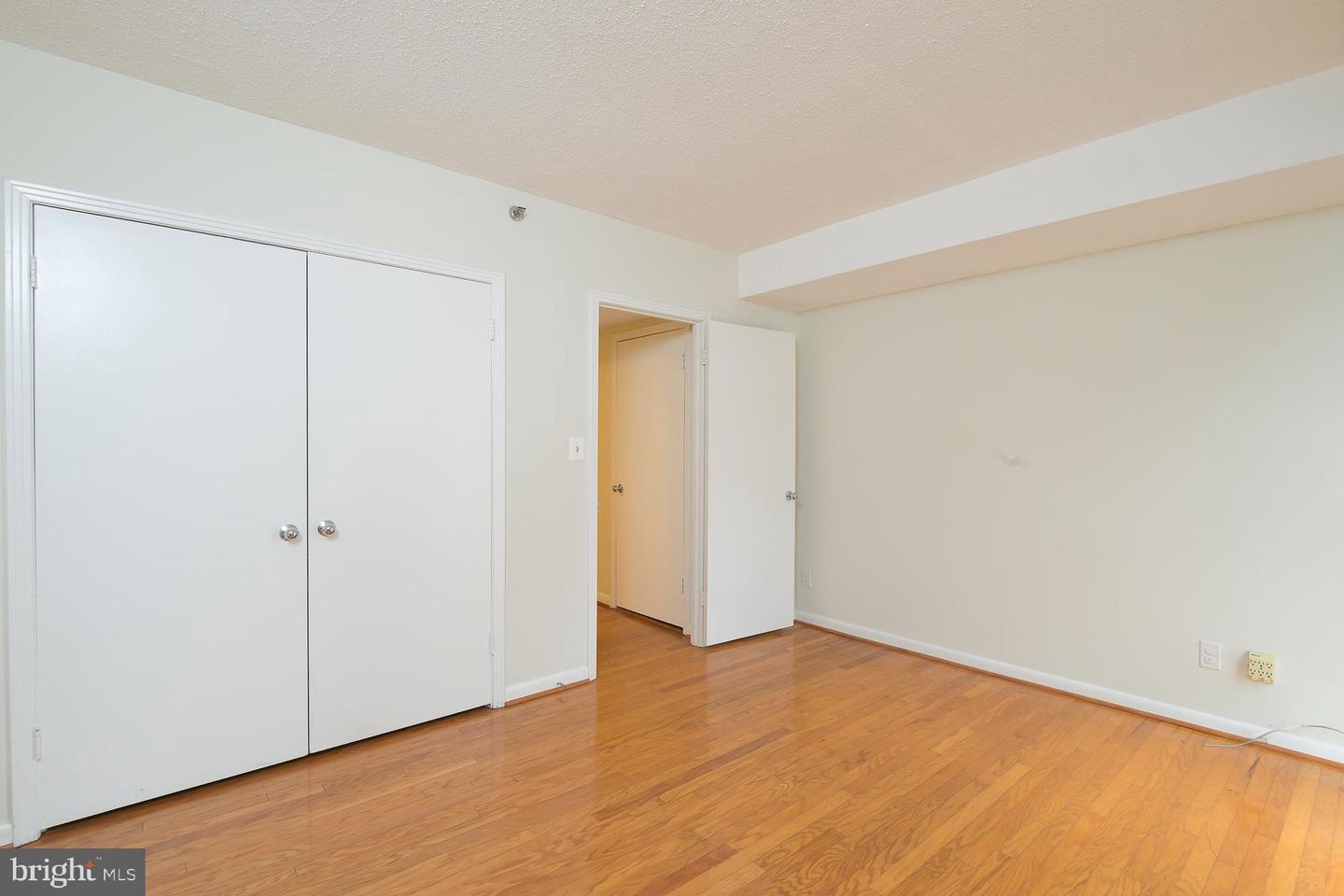 1016 S WAYNE ST S #604, ARLINGTON, Virginia 22204, 2 Bedrooms Bedrooms, ,2 BathroomsBathrooms,Residential,For sale,1016 S WAYNE ST S #604,VAAR2066276 MLS # VAAR2066276