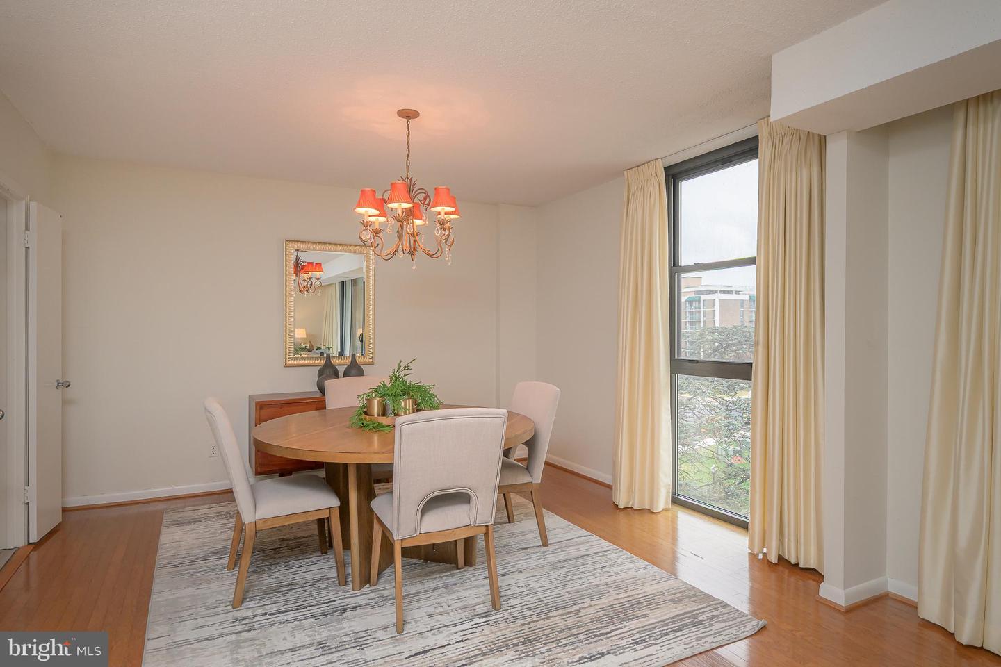 1016 S WAYNE ST S #604, ARLINGTON, Virginia 22204, 2 Bedrooms Bedrooms, ,2 BathroomsBathrooms,Residential,For sale,1016 S WAYNE ST S #604,VAAR2066276 MLS # VAAR2066276