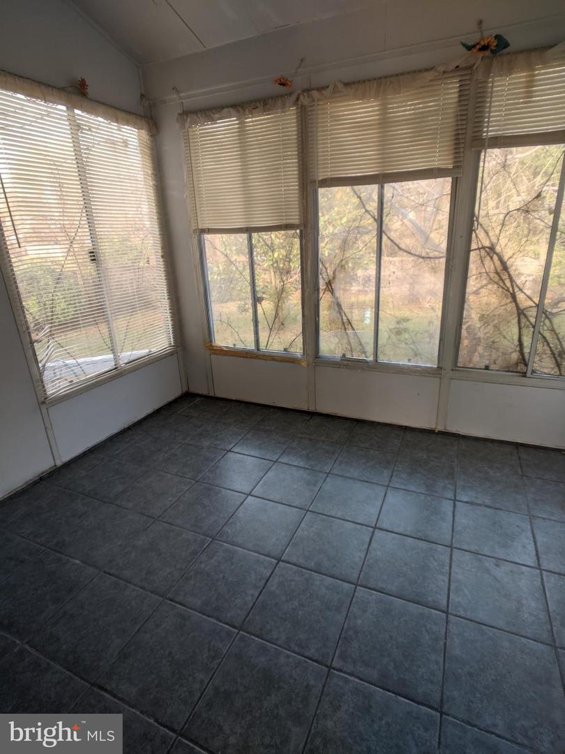 106 PATRICK PL, STEPHENS CITY, Virginia 22655, 4 Bedrooms Bedrooms, ,2 BathroomsBathrooms,Residential,For sale,106 PATRICK PL,VAFV2038152 MLS # VAFV2038152 106 PATRICK PL, STEPHENS CITY, Virginia 22655, 4 Bedrooms Bedrooms, ,2 BathroomsBathrooms,Residential,For sale,106 PATRICK PL,VAFV2038152 MLS # VAFV2038152