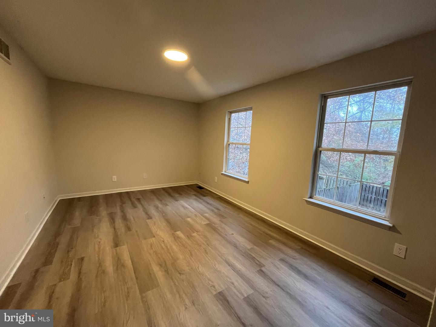 305 SUTTON CT, WINCHESTER, Virginia 22601, 2 Bedrooms Bedrooms, ,1 BathroomBathrooms,Residential,For sale,305 SUTTON CT,VAFV2038156 MLS # VAFV2038156 305 SUTTON CT, WINCHESTER, Virginia 22601, 2 Bedrooms Bedrooms, ,1 BathroomBathrooms,Residential,For sale,305 SUTTON CT,VAFV2038156 MLS # VAFV2038156