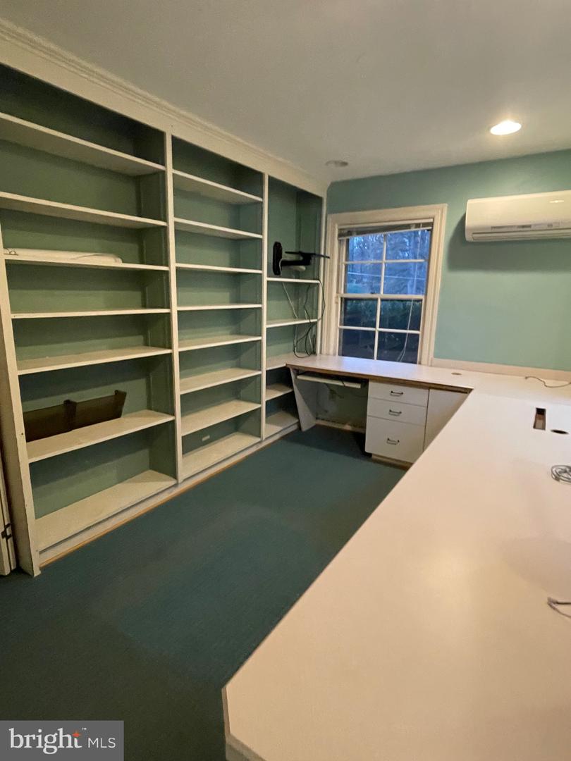 4004 LONGWOOD DR, FREDERICKSBURG, Virginia 22408, 3 Bedrooms Bedrooms, ,2 BathroomsBathrooms,Residential,For sale,4004 LONGWOOD DR,VASP2037746 MLS # VASP2037746