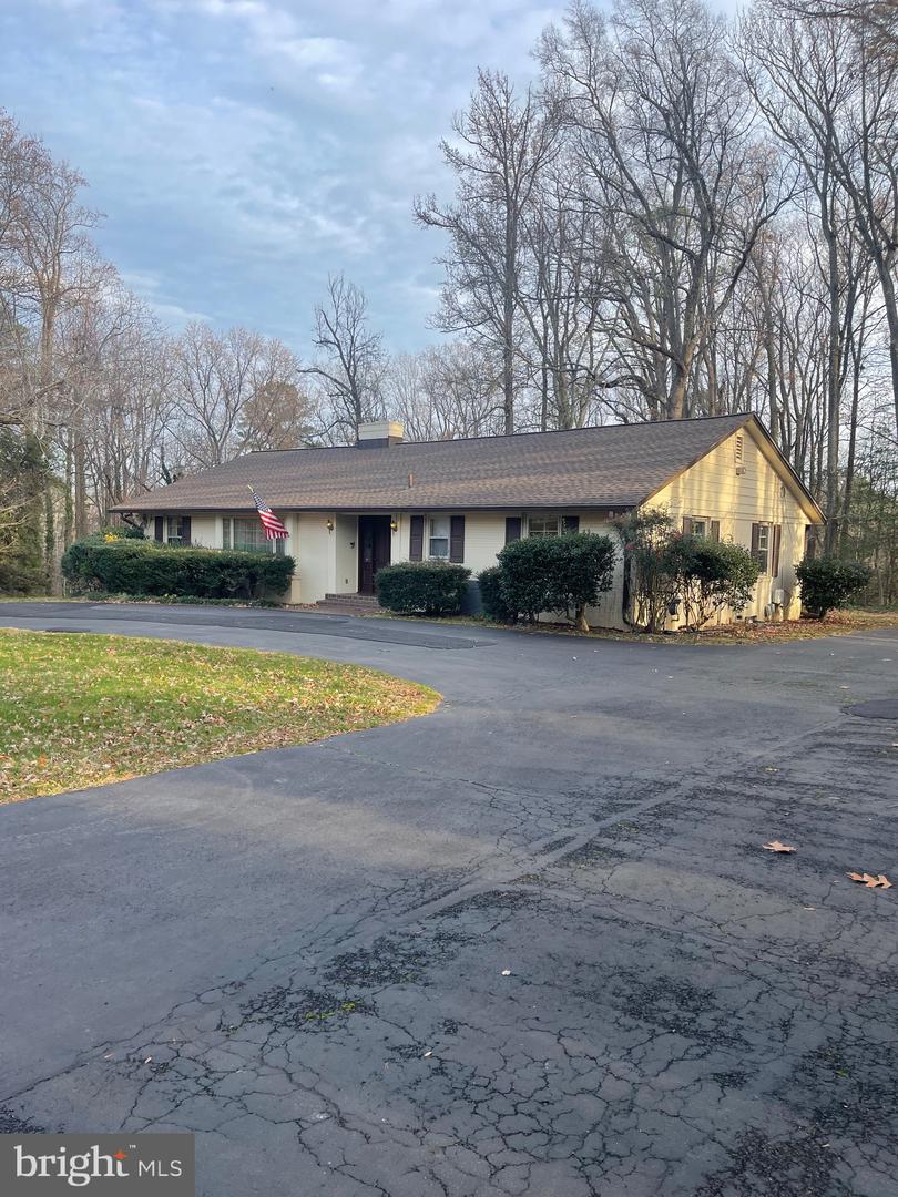 4004 LONGWOOD DR, FREDERICKSBURG, Virginia 22408, 3 Bedrooms Bedrooms, ,2 BathroomsBathrooms,Residential,For sale,4004 LONGWOOD DR,VASP2037746 MLS # VASP2037746