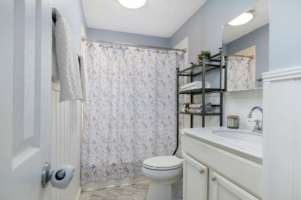 2405 FIFTH ST, STAUNTON, Virginia 24401, 3 Bedrooms Bedrooms, ,1 BathroomBathrooms,Residential,2405 FIFTH ST,671361 MLS # 671361 2405 FIFTH ST, STAUNTON, Virginia 24401, 3 Bedrooms Bedrooms, ,1 BathroomBathrooms,Residential,2405 FIFTH ST,671361 MLS # 671361