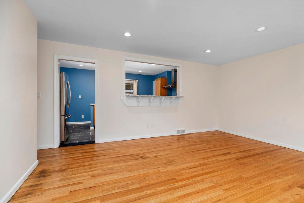 2405 FIFTH ST, STAUNTON, Virginia 24401, 3 Bedrooms Bedrooms, ,1 BathroomBathrooms,Residential,2405 FIFTH ST,671361 MLS # 671361 2405 FIFTH ST, STAUNTON, Virginia 24401, 3 Bedrooms Bedrooms, ,1 BathroomBathrooms,Residential,2405 FIFTH ST,671361 MLS # 671361