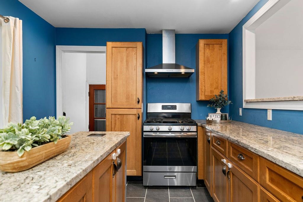 2405 FIFTH ST, STAUNTON, Virginia 24401, 3 Bedrooms Bedrooms, ,1 BathroomBathrooms,Residential,2405 FIFTH ST,671361 MLS # 671361 2405 FIFTH ST, STAUNTON, Virginia 24401, 3 Bedrooms Bedrooms, ,1 BathroomBathrooms,Residential,2405 FIFTH ST,671361 MLS # 671361