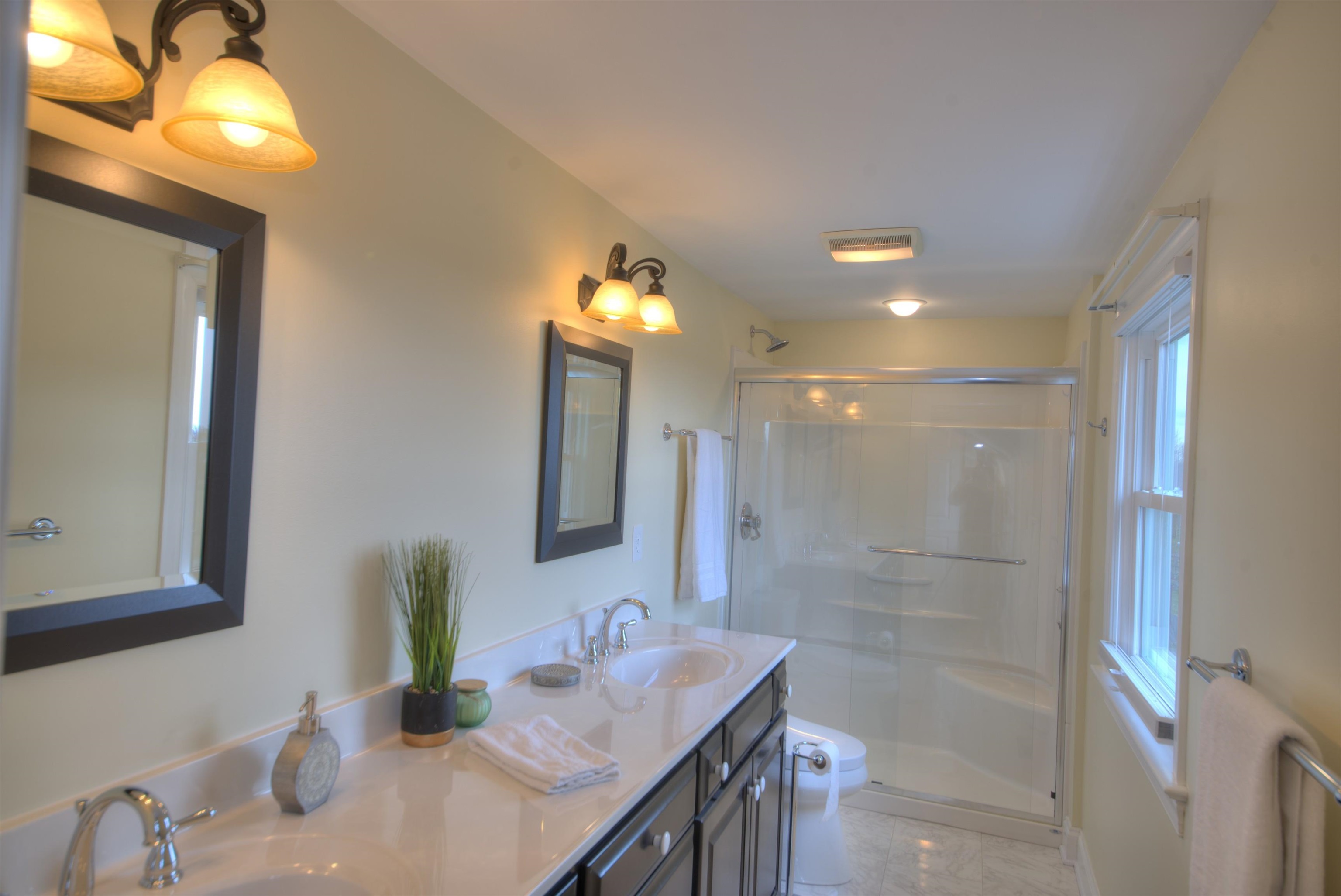 152 HUNTINGTON PL, WAYNESBORO, Virginia 22980, 4 Bedrooms Bedrooms, ,3 BathroomsBathrooms,Residential,152 HUNTINGTON PL,671368 MLS # 671368 152 HUNTINGTON PL, WAYNESBORO, Virginia 22980, 4 Bedrooms Bedrooms, ,3 BathroomsBathrooms,Residential,152 HUNTINGTON PL,671368 MLS # 671368