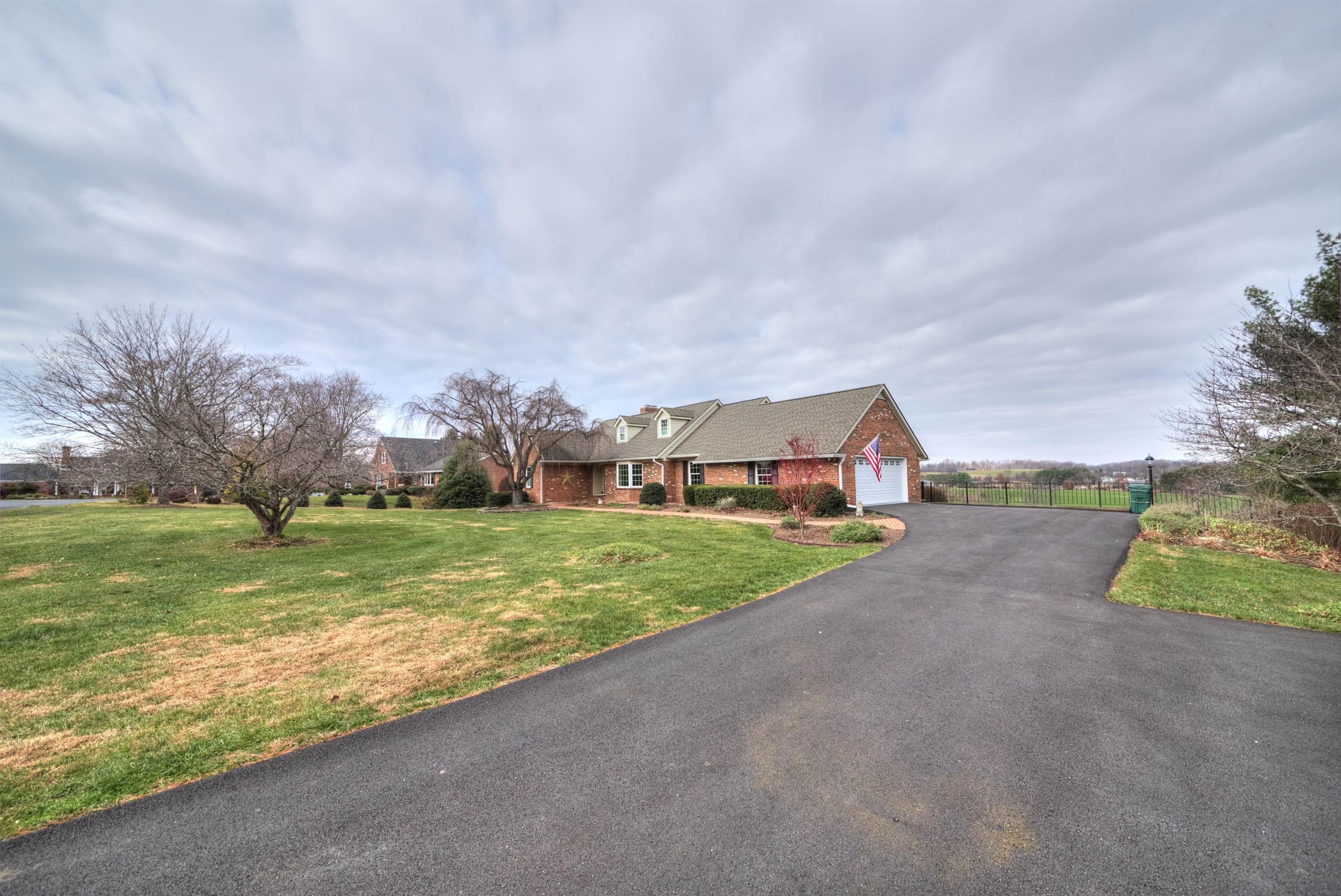 152 HUNTINGTON PL, WAYNESBORO, Virginia 22980, 4 Bedrooms Bedrooms, ,3 BathroomsBathrooms,Residential,152 HUNTINGTON PL,671368 MLS # 671368 152 HUNTINGTON PL, WAYNESBORO, Virginia 22980, 4 Bedrooms Bedrooms, ,3 BathroomsBathrooms,Residential,152 HUNTINGTON PL,671368 MLS # 671368