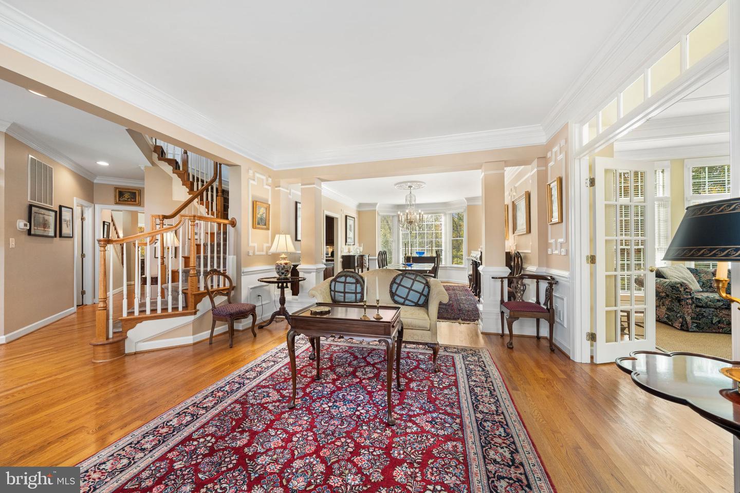 10121 RATCLIFFE MANOR DR, FAIRFAX, Virginia 22030, 6 Bedrooms Bedrooms, ,5 BathroomsBathrooms,Residential,For sale,10121 RATCLIFFE MANOR DR,VAFC2007372 MLS # VAFC2007372