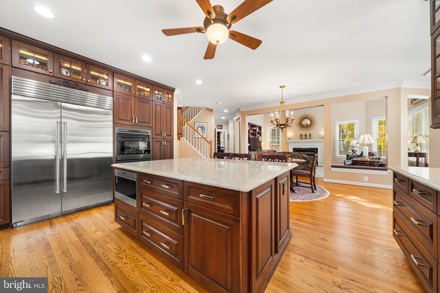 10121 RATCLIFFE MANOR DR, FAIRFAX, Virginia 22030, 6 Bedrooms Bedrooms, ,5 BathroomsBathrooms,Residential,For sale,10121 RATCLIFFE MANOR DR,VAFC2007372 MLS # VAFC2007372