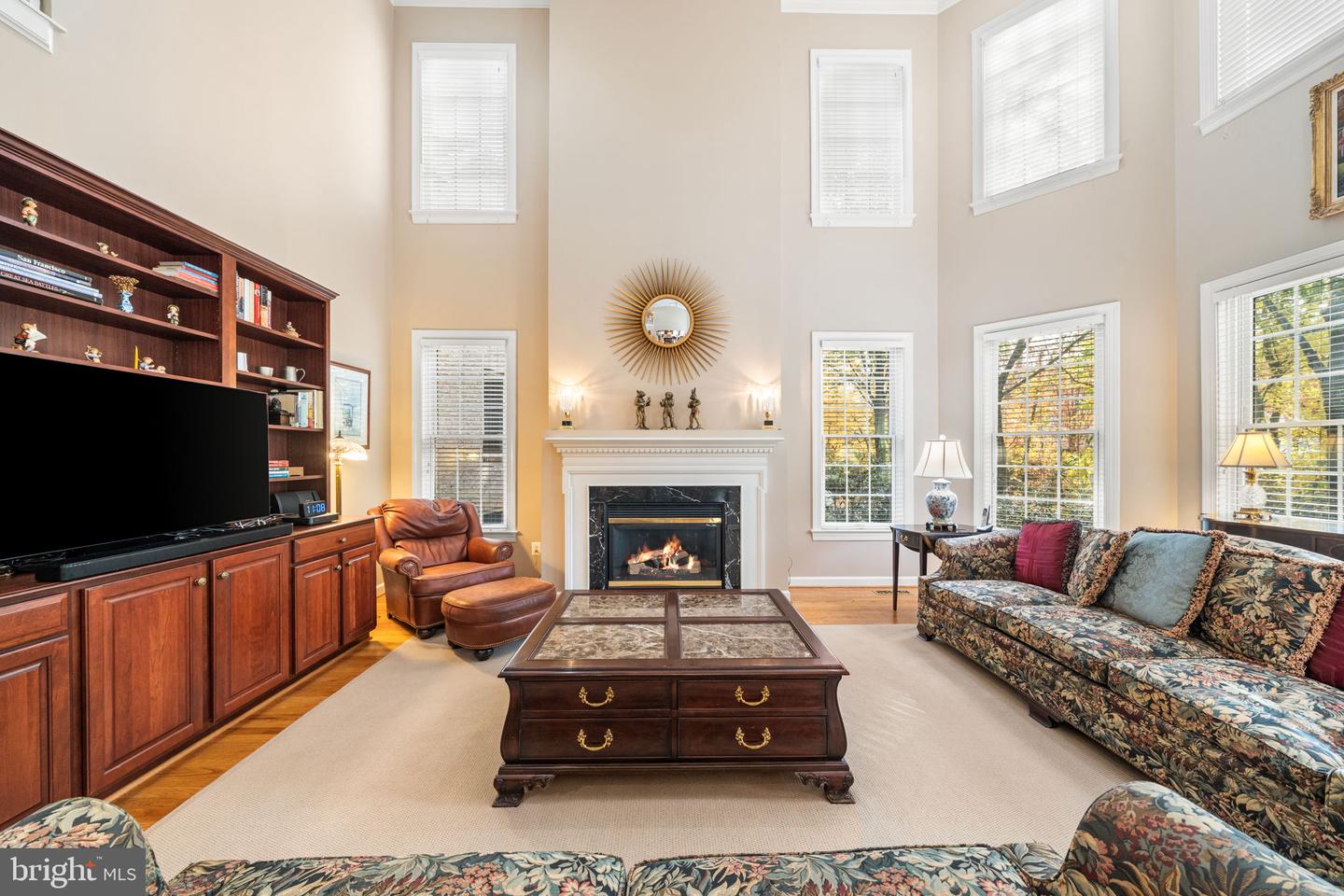 10121 RATCLIFFE MANOR DR, FAIRFAX, Virginia 22030, 6 Bedrooms Bedrooms, ,5 BathroomsBathrooms,Residential,For sale,10121 RATCLIFFE MANOR DR,VAFC2007372 MLS # VAFC2007372