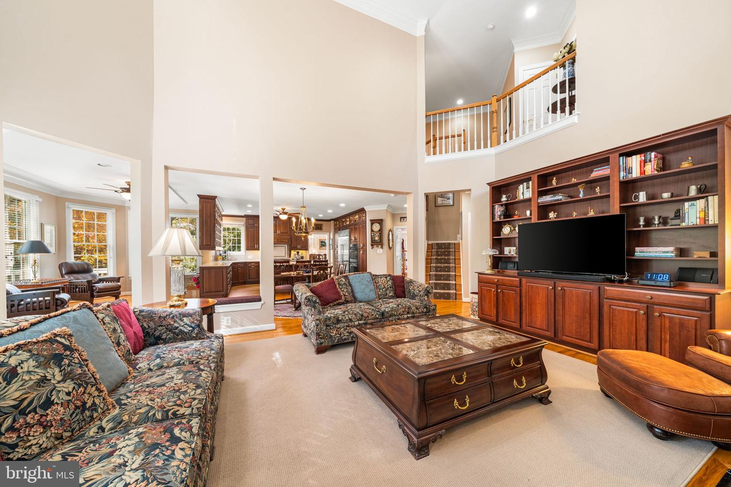 10121 RATCLIFFE MANOR DR, FAIRFAX, Virginia 22030, 6 Bedrooms Bedrooms, ,5 BathroomsBathrooms,Residential,For sale,10121 RATCLIFFE MANOR DR,VAFC2007372 MLS # VAFC2007372