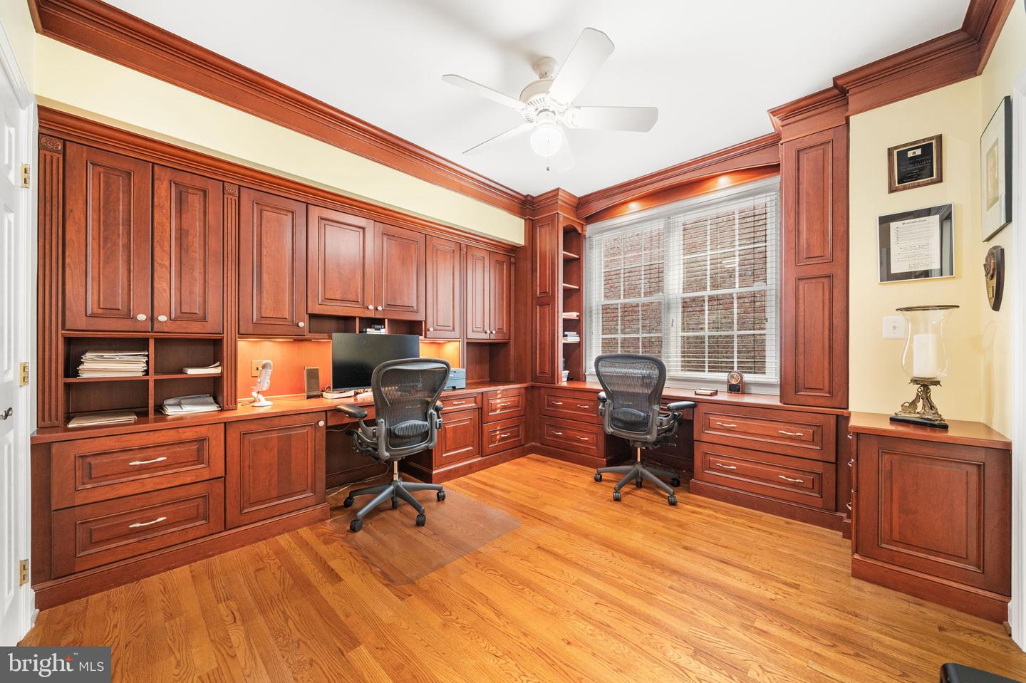 10121 RATCLIFFE MANOR DR, FAIRFAX, Virginia 22030, 6 Bedrooms Bedrooms, ,5 BathroomsBathrooms,Residential,For sale,10121 RATCLIFFE MANOR DR,VAFC2007372 MLS # VAFC2007372