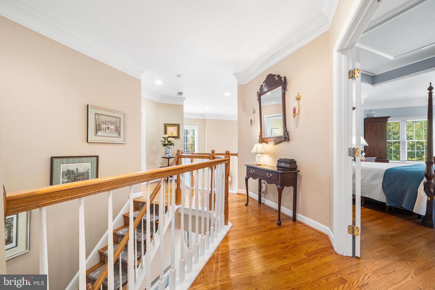 10121 RATCLIFFE MANOR DR, FAIRFAX, Virginia 22030, 6 Bedrooms Bedrooms, ,5 BathroomsBathrooms,Residential,For sale,10121 RATCLIFFE MANOR DR,VAFC2007372 MLS # VAFC2007372