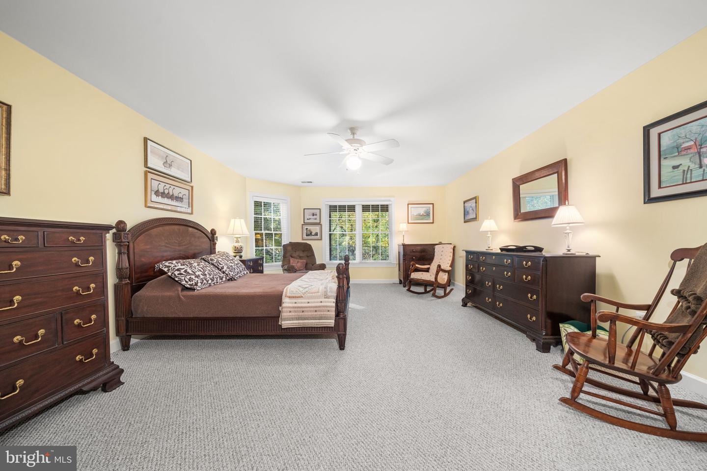 10121 RATCLIFFE MANOR DR, FAIRFAX, Virginia 22030, 6 Bedrooms Bedrooms, ,5 BathroomsBathrooms,Residential,For sale,10121 RATCLIFFE MANOR DR,VAFC2007372 MLS # VAFC2007372