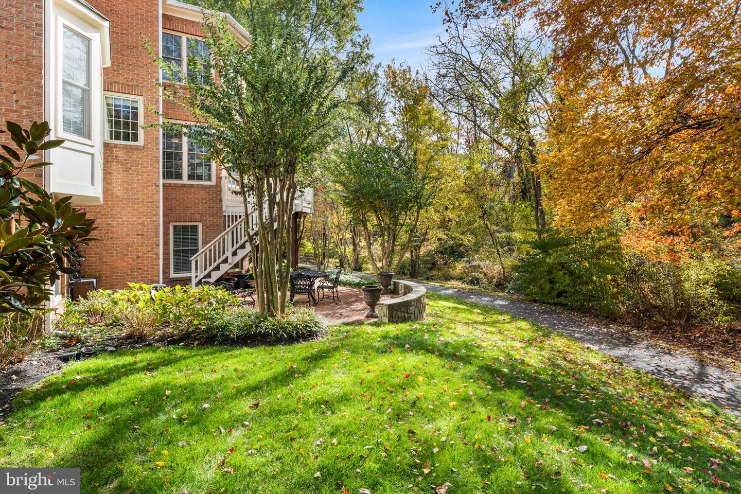 10121 RATCLIFFE MANOR DR, FAIRFAX, Virginia 22030, 6 Bedrooms Bedrooms, ,5 BathroomsBathrooms,Residential,For sale,10121 RATCLIFFE MANOR DR,VAFC2007372 MLS # VAFC2007372