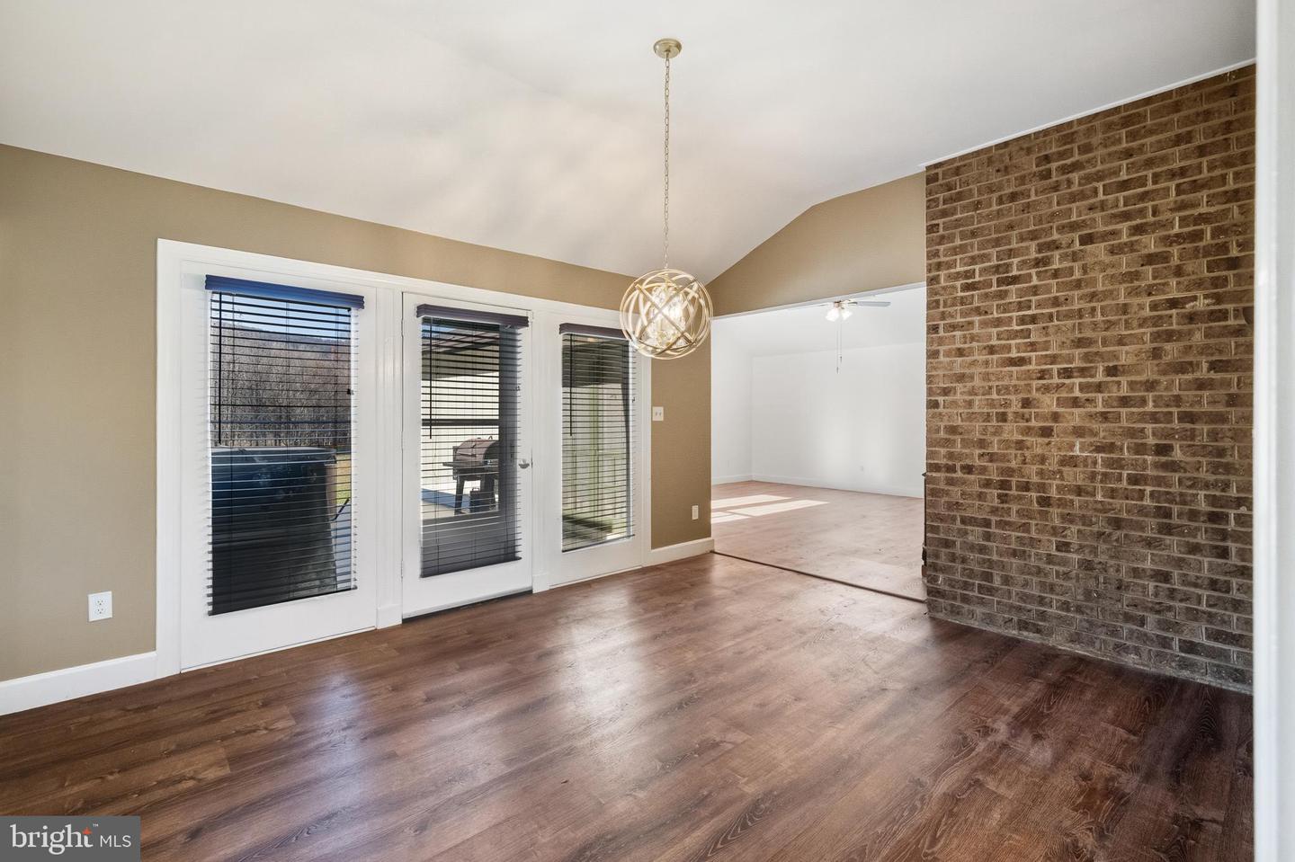 33900 AUSTIN GROVE RD, BLUEMONT, Virginia 20135, 3 Bedrooms Bedrooms, 7 Rooms Rooms,2 BathroomsBathrooms,Residential,For sale,33900 AUSTIN GROVE RD,VALO2111036 MLS # VALO2111036 33900 AUSTIN GROVE RD, BLUEMONT, Virginia 20135, 3 Bedrooms Bedrooms, 7 Rooms Rooms,2 BathroomsBathrooms,Residential,For sale,33900 AUSTIN GROVE RD,VALO2111036 MLS # VALO2111036