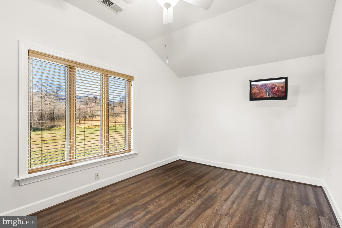 33900 AUSTIN GROVE RD, BLUEMONT, Virginia 20135, 3 Bedrooms Bedrooms, 7 Rooms Rooms,2 BathroomsBathrooms,Residential,For sale,33900 AUSTIN GROVE RD,VALO2111036 MLS # VALO2111036 33900 AUSTIN GROVE RD, BLUEMONT, Virginia 20135, 3 Bedrooms Bedrooms, 7 Rooms Rooms,2 BathroomsBathrooms,Residential,For sale,33900 AUSTIN GROVE RD,VALO2111036 MLS # VALO2111036