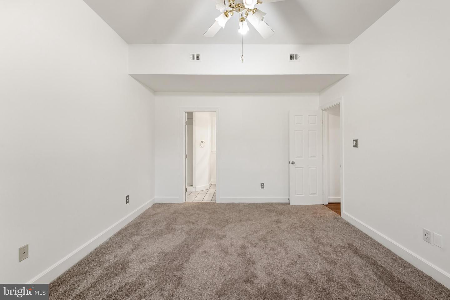 33900 AUSTIN GROVE RD, BLUEMONT, Virginia 20135, 3 Bedrooms Bedrooms, 7 Rooms Rooms,2 BathroomsBathrooms,Residential,For sale,33900 AUSTIN GROVE RD,VALO2111036 MLS # VALO2111036 33900 AUSTIN GROVE RD, BLUEMONT, Virginia 20135, 3 Bedrooms Bedrooms, 7 Rooms Rooms,2 BathroomsBathrooms,Residential,For sale,33900 AUSTIN GROVE RD,VALO2111036 MLS # VALO2111036