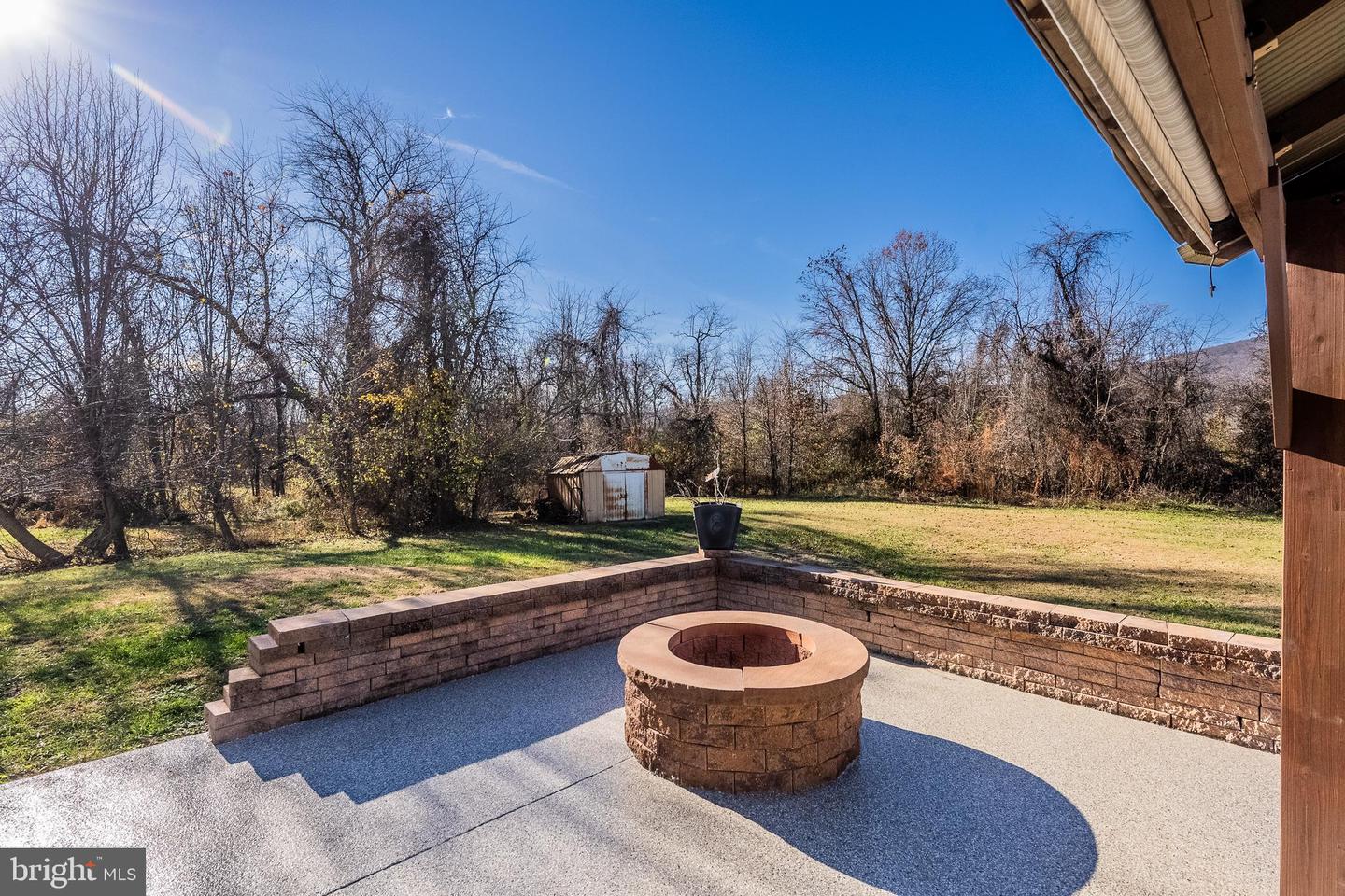 33900 AUSTIN GROVE RD, BLUEMONT, Virginia 20135, 3 Bedrooms Bedrooms, 7 Rooms Rooms,2 BathroomsBathrooms,Residential,For sale,33900 AUSTIN GROVE RD,VALO2111036 MLS # VALO2111036 33900 AUSTIN GROVE RD, BLUEMONT, Virginia 20135, 3 Bedrooms Bedrooms, 7 Rooms Rooms,2 BathroomsBathrooms,Residential,For sale,33900 AUSTIN GROVE RD,VALO2111036 MLS # VALO2111036