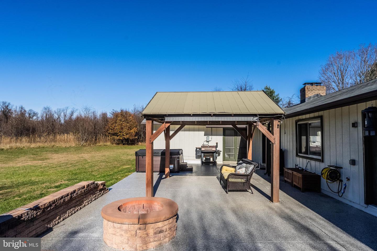 33900 AUSTIN GROVE RD, BLUEMONT, Virginia 20135, 3 Bedrooms Bedrooms, 7 Rooms Rooms,2 BathroomsBathrooms,Residential,For sale,33900 AUSTIN GROVE RD,VALO2111036 MLS # VALO2111036 33900 AUSTIN GROVE RD, BLUEMONT, Virginia 20135, 3 Bedrooms Bedrooms, 7 Rooms Rooms,2 BathroomsBathrooms,Residential,For sale,33900 AUSTIN GROVE RD,VALO2111036 MLS # VALO2111036