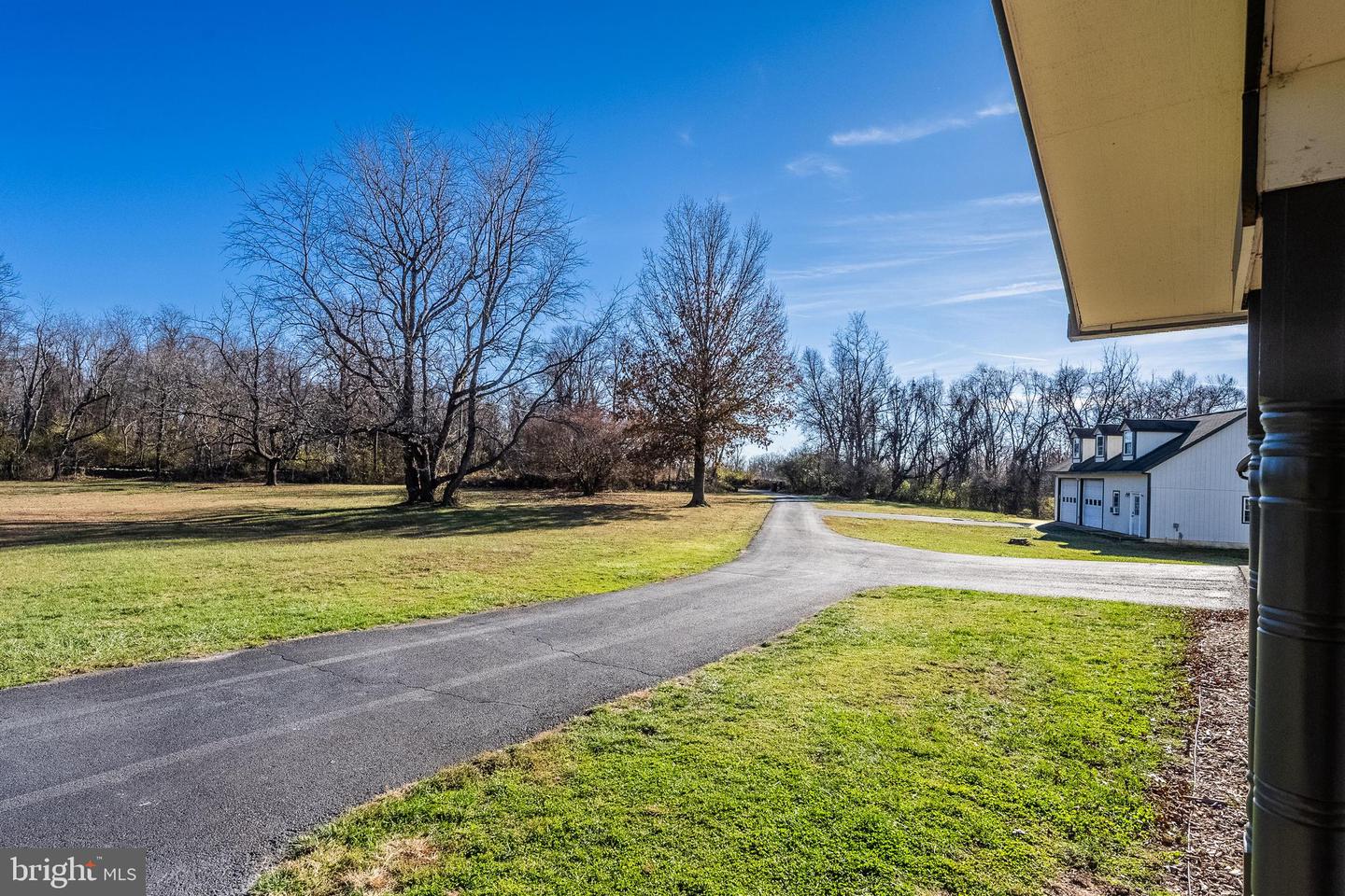 33900 AUSTIN GROVE RD, BLUEMONT, Virginia 20135, 3 Bedrooms Bedrooms, 7 Rooms Rooms,2 BathroomsBathrooms,Residential,For sale,33900 AUSTIN GROVE RD,VALO2111036 MLS # VALO2111036 33900 AUSTIN GROVE RD, BLUEMONT, Virginia 20135, 3 Bedrooms Bedrooms, 7 Rooms Rooms,2 BathroomsBathrooms,Residential,For sale,33900 AUSTIN GROVE RD,VALO2111036 MLS # VALO2111036