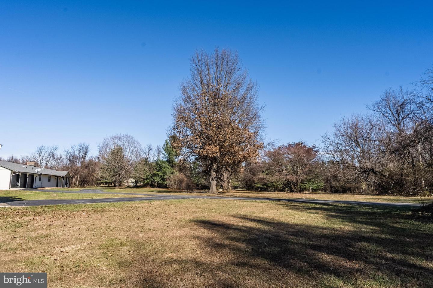 33900 AUSTIN GROVE RD, BLUEMONT, Virginia 20135, 3 Bedrooms Bedrooms, 7 Rooms Rooms,2 BathroomsBathrooms,Residential,For sale,33900 AUSTIN GROVE RD,VALO2111036 MLS # VALO2111036 33900 AUSTIN GROVE RD, BLUEMONT, Virginia 20135, 3 Bedrooms Bedrooms, 7 Rooms Rooms,2 BathroomsBathrooms,Residential,For sale,33900 AUSTIN GROVE RD,VALO2111036 MLS # VALO2111036