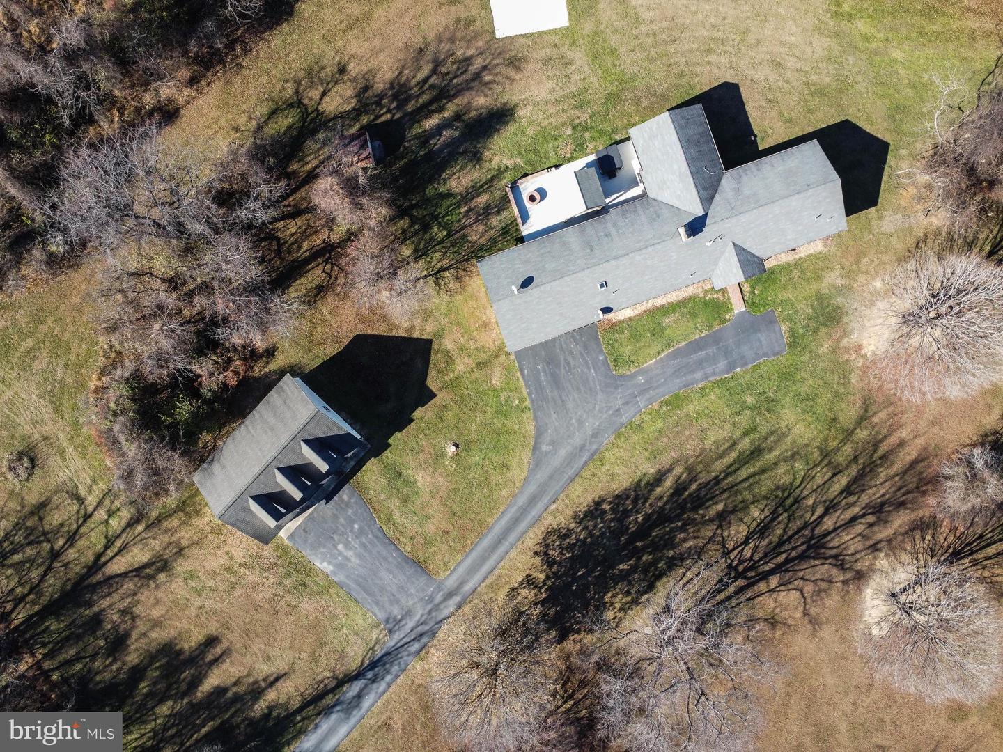 33900 AUSTIN GROVE RD, BLUEMONT, Virginia 20135, 3 Bedrooms Bedrooms, 7 Rooms Rooms,2 BathroomsBathrooms,Residential,For sale,33900 AUSTIN GROVE RD,VALO2111036 MLS # VALO2111036 33900 AUSTIN GROVE RD, BLUEMONT, Virginia 20135, 3 Bedrooms Bedrooms, 7 Rooms Rooms,2 BathroomsBathrooms,Residential,For sale,33900 AUSTIN GROVE RD,VALO2111036 MLS # VALO2111036