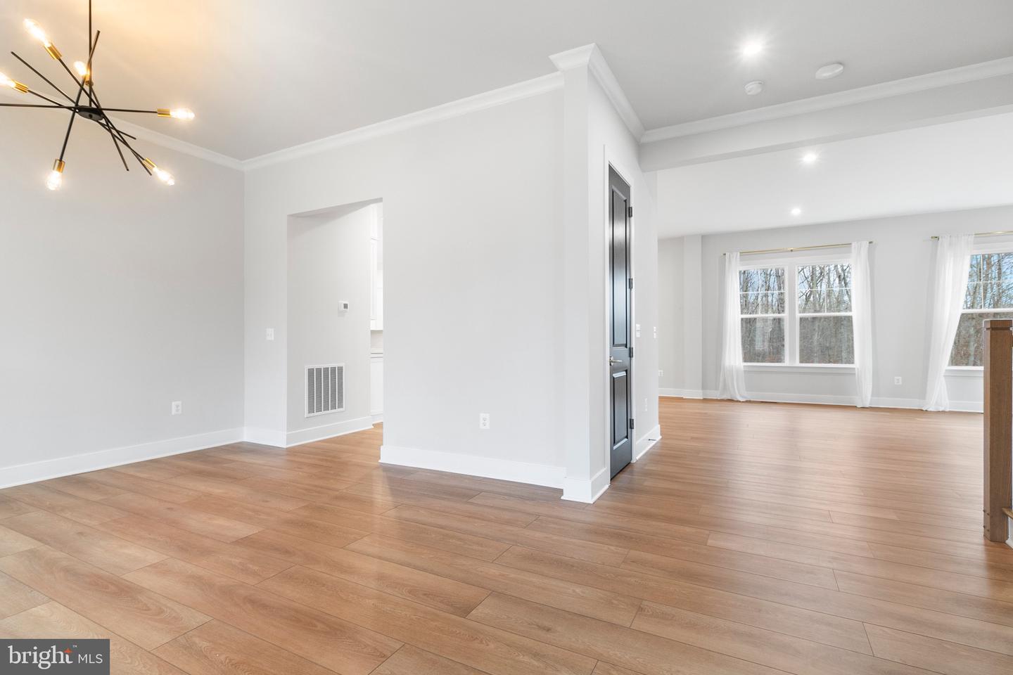 8618 SYCAMORE SPRINGS WAY, NOKESVILLE, Virginia 20181, 5 Bedrooms Bedrooms, ,5 BathroomsBathrooms,Residential,For sale,8618 SYCAMORE SPRINGS WAY,VAPW2107746 MLS # VAPW2107746 8618 SYCAMORE SPRINGS WAY, NOKESVILLE, Virginia 20181, 5 Bedrooms Bedrooms, ,5 BathroomsBathrooms,Residential,For sale,8618 SYCAMORE SPRINGS WAY,VAPW2107746 MLS # VAPW2107746