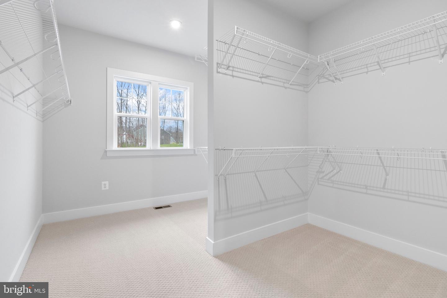 8618 SYCAMORE SPRINGS WAY, NOKESVILLE, Virginia 20181, 5 Bedrooms Bedrooms, ,5 BathroomsBathrooms,Residential,For sale,8618 SYCAMORE SPRINGS WAY,VAPW2107746 MLS # VAPW2107746 8618 SYCAMORE SPRINGS WAY, NOKESVILLE, Virginia 20181, 5 Bedrooms Bedrooms, ,5 BathroomsBathrooms,Residential,For sale,8618 SYCAMORE SPRINGS WAY,VAPW2107746 MLS # VAPW2107746