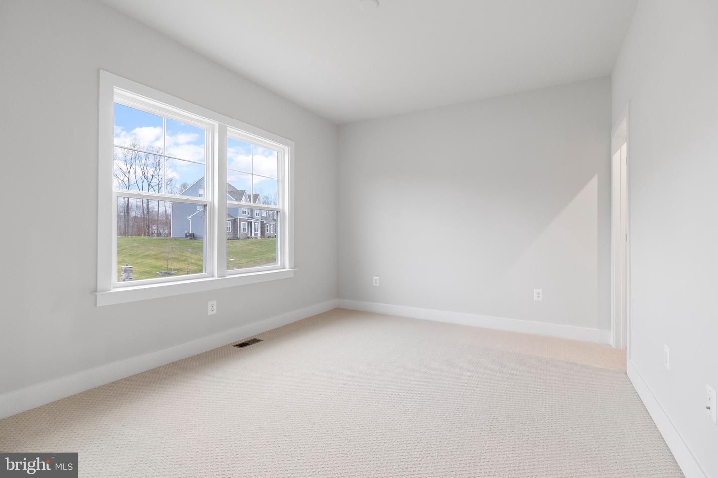 8618 SYCAMORE SPRINGS WAY, NOKESVILLE, Virginia 20181, 5 Bedrooms Bedrooms, ,5 BathroomsBathrooms,Residential,For sale,8618 SYCAMORE SPRINGS WAY,VAPW2107746 MLS # VAPW2107746 8618 SYCAMORE SPRINGS WAY, NOKESVILLE, Virginia 20181, 5 Bedrooms Bedrooms, ,5 BathroomsBathrooms,Residential,For sale,8618 SYCAMORE SPRINGS WAY,VAPW2107746 MLS # VAPW2107746