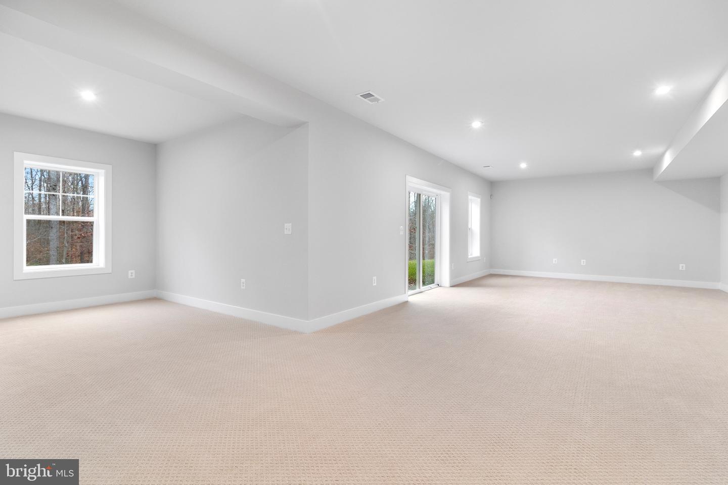 8618 SYCAMORE SPRINGS WAY, NOKESVILLE, Virginia 20181, 5 Bedrooms Bedrooms, ,5 BathroomsBathrooms,Residential,For sale,8618 SYCAMORE SPRINGS WAY,VAPW2107746 MLS # VAPW2107746 8618 SYCAMORE SPRINGS WAY, NOKESVILLE, Virginia 20181, 5 Bedrooms Bedrooms, ,5 BathroomsBathrooms,Residential,For sale,8618 SYCAMORE SPRINGS WAY,VAPW2107746 MLS # VAPW2107746