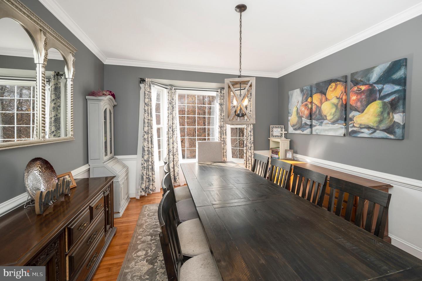 8 OAK CREST CT, FREDERICKSBURG, Virginia 22405, 5 Bedrooms Bedrooms, ,3 BathroomsBathrooms,Residential,For sale,8 OAK CREST CT,VAST2044224 MLS # VAST2044224