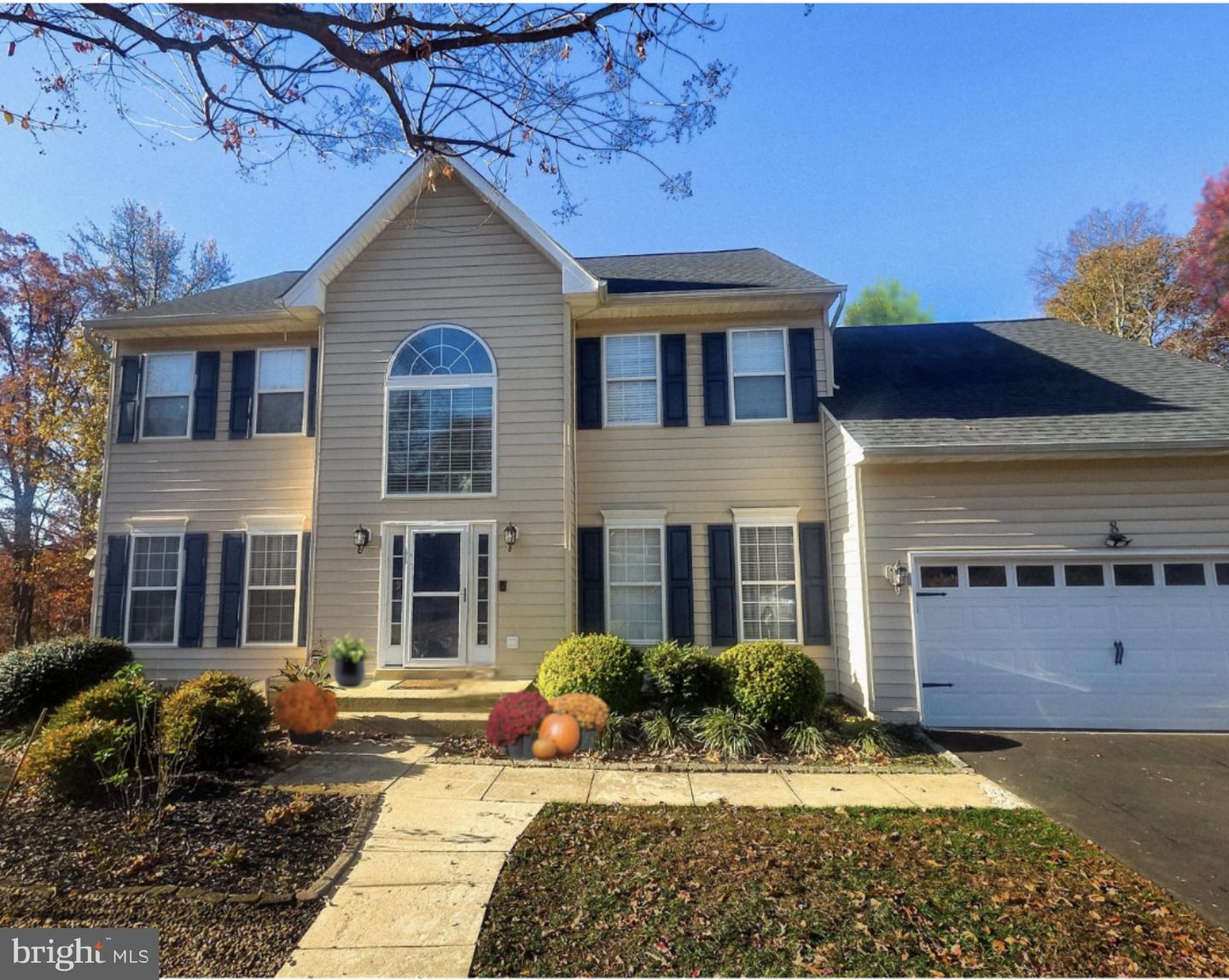 8 OAK CREST CT, FREDERICKSBURG, Virginia 22405, 5 Bedrooms Bedrooms, ,3 BathroomsBathrooms,Residential,For sale,8 OAK CREST CT,VAST2044224 MLS # VAST2044224
