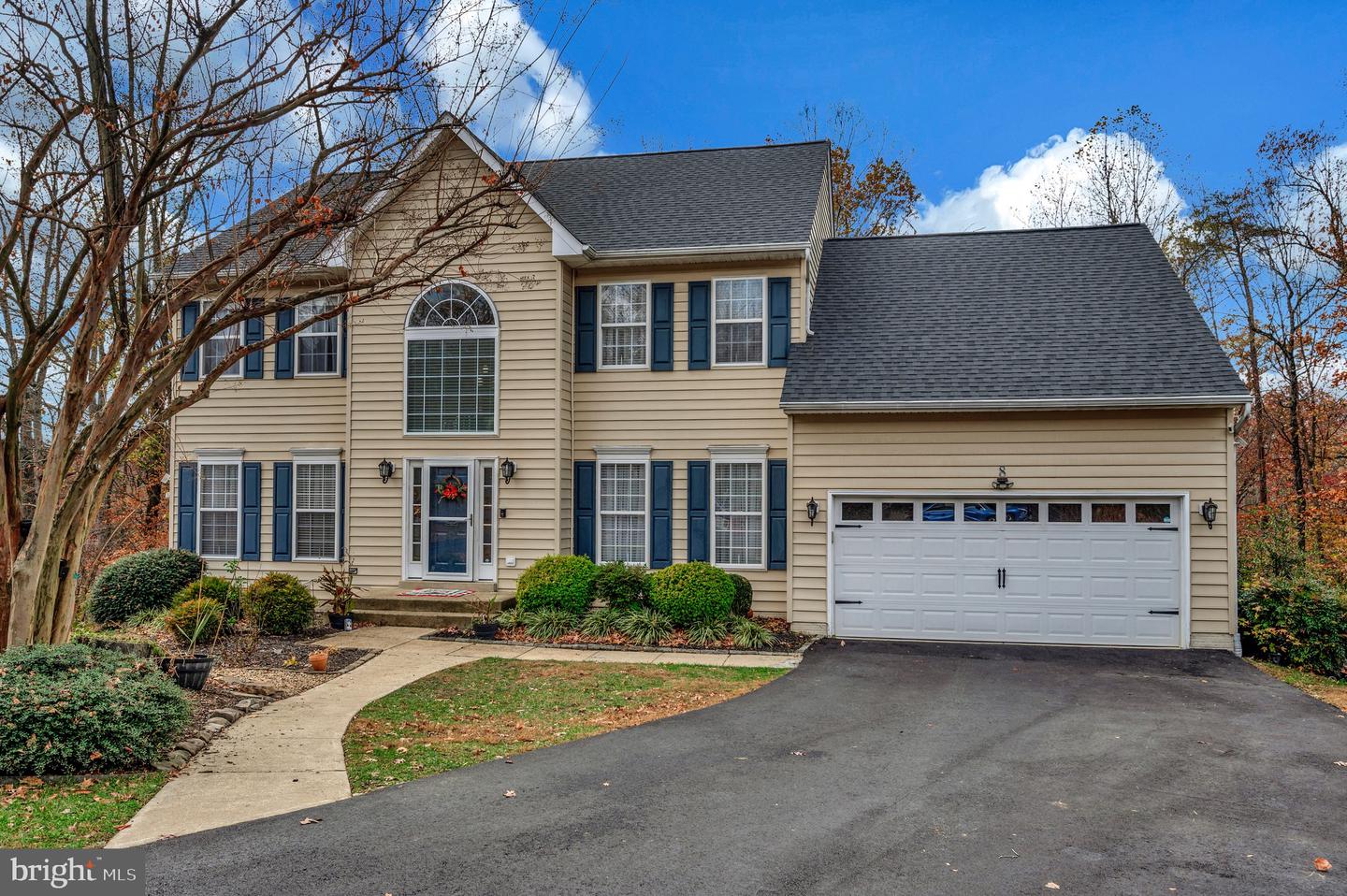 8 OAK CREST CT, FREDERICKSBURG, Virginia 22405, 5 Bedrooms Bedrooms, ,3 BathroomsBathrooms,Residential,For sale,8 OAK CREST CT,VAST2044224 MLS # VAST2044224