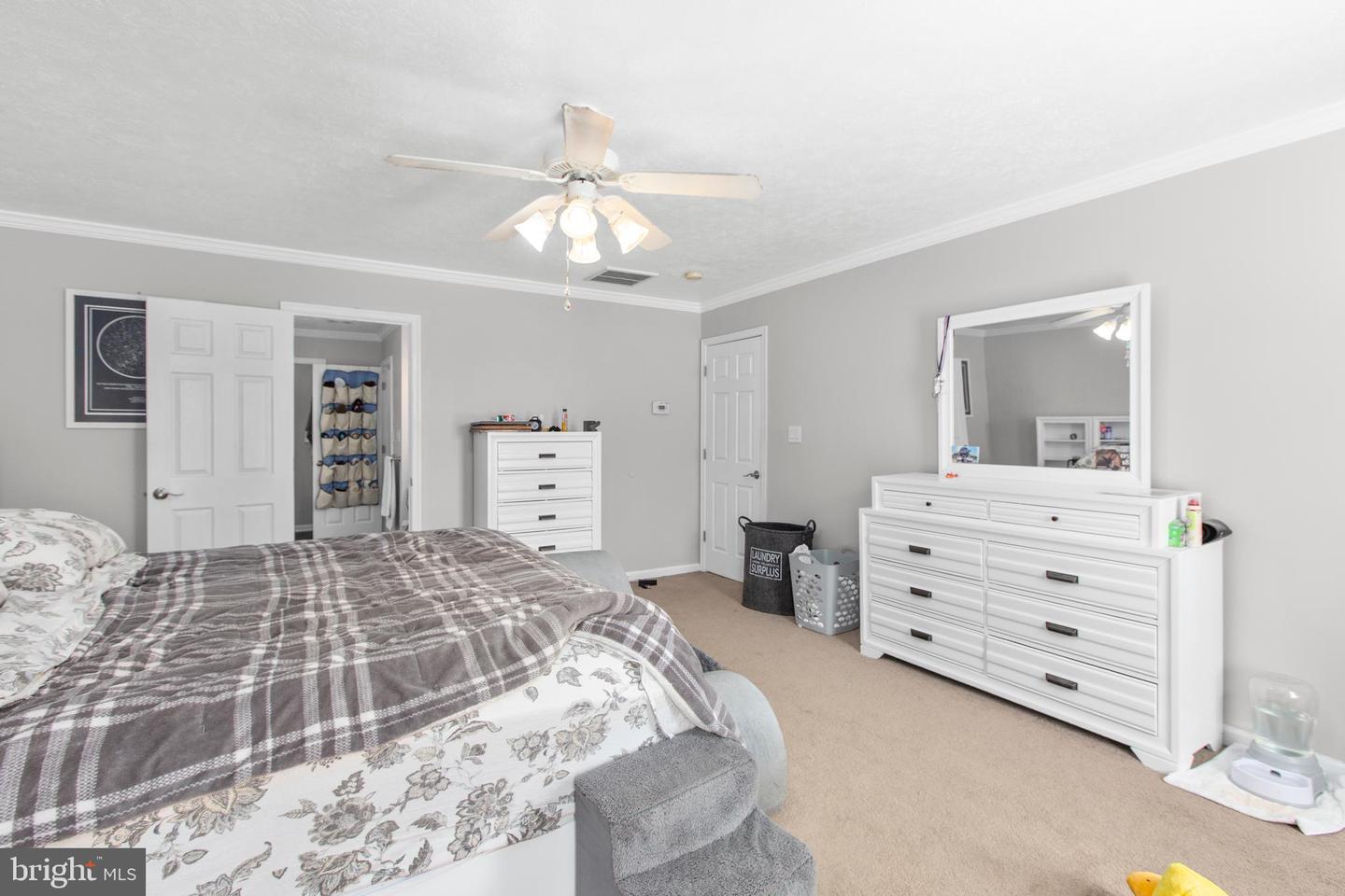 10747 GREENBRIAR LN, SPOTSYLVANIA, Virginia 22553, 5 Bedrooms Bedrooms, ,3 BathroomsBathrooms,Residential,For sale,10747 GREENBRIAR LN,VASP2037618 MLS # VASP2037618